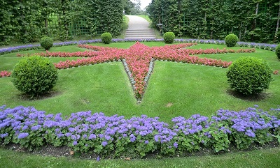 tropical plants including crotons, gingers and Hawaiian ti plants for central Florida